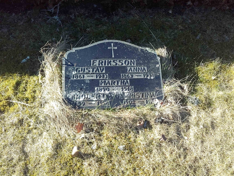 Grave number: JÄ 04   112