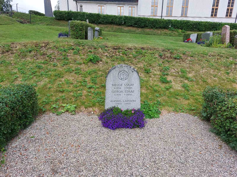 Grave number: FÖ 2     8