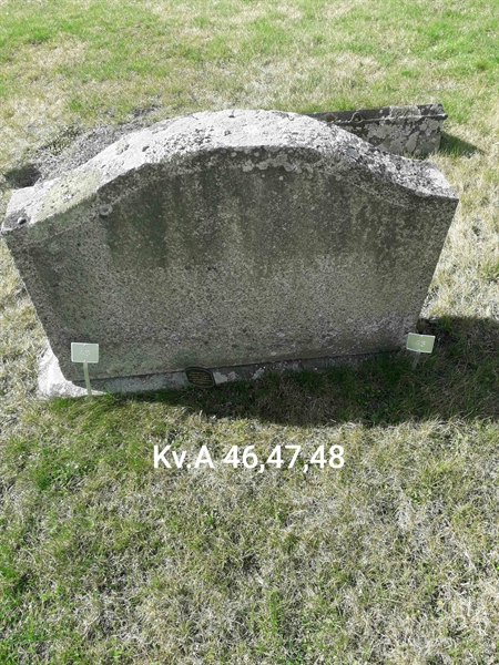 Grave number: Å A    46, 47, 48