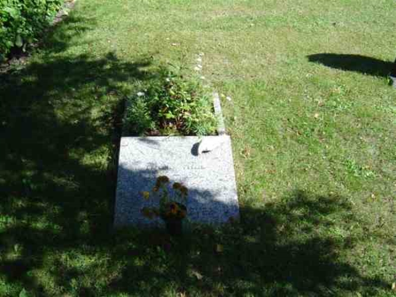 Grave number: FLÄ E    96