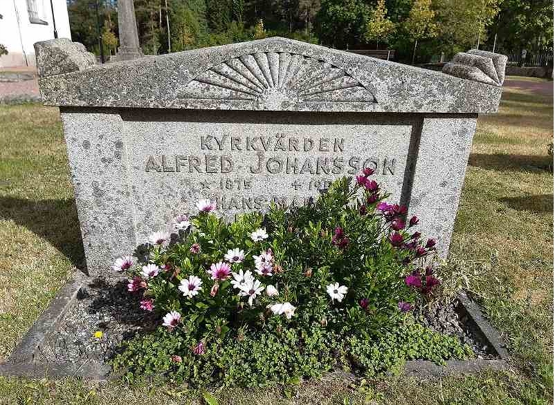 Grave number: AL 1   102-103