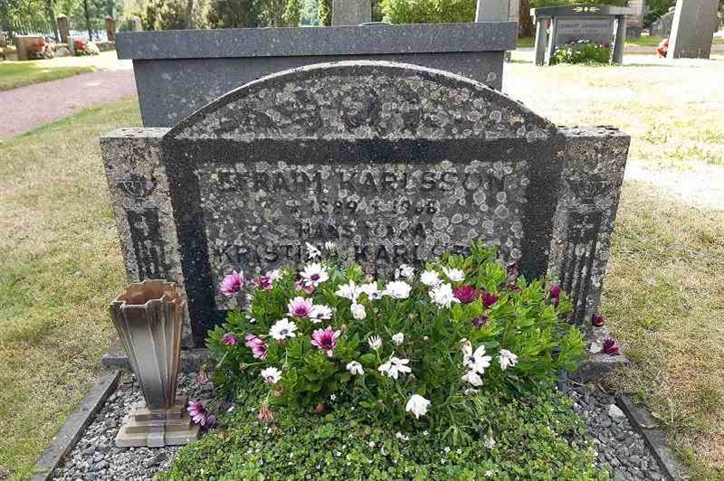 Grave number: AL 1   108-109
