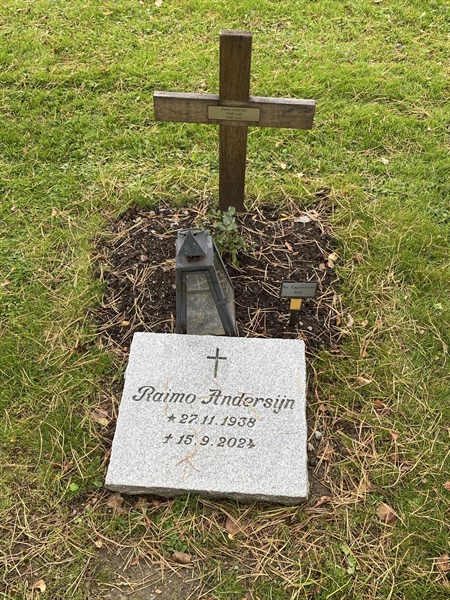 Hautatunnus: 2 C   856