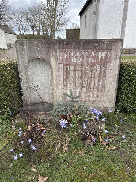 Grave number: FA 63