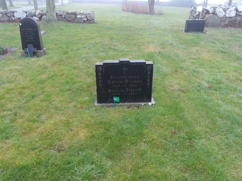 Grave number: BK C    79, 80