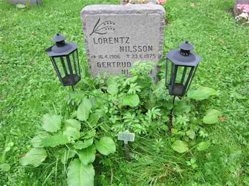 Gravnummer: 1 H   461