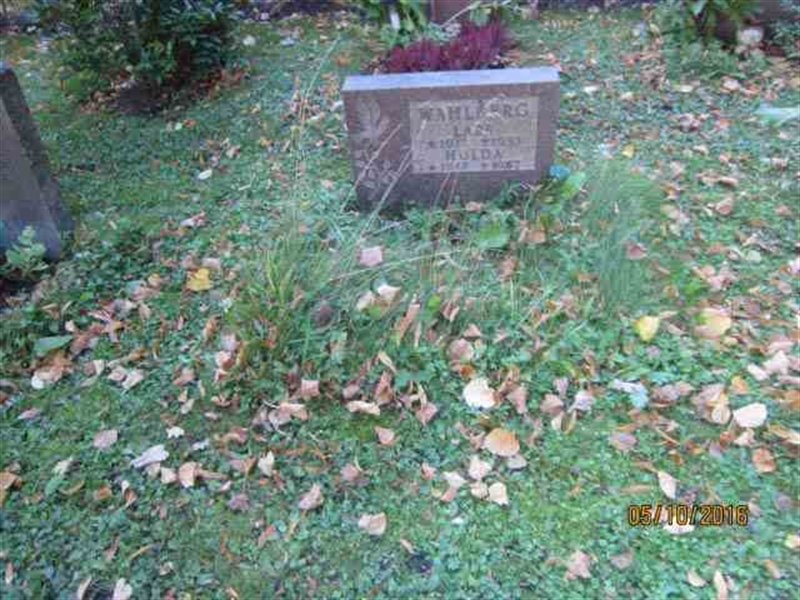 Hautatunnus: 1 F    76