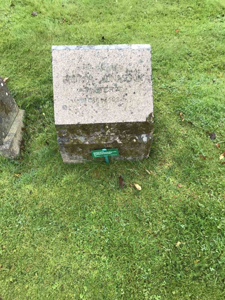 Grave number: B 01   140