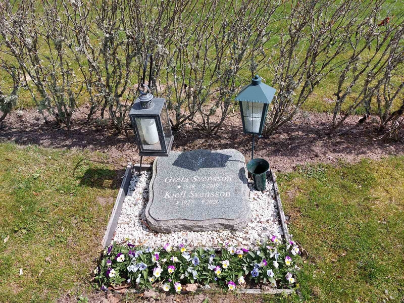 Grave number: HÖ 6  112, 113