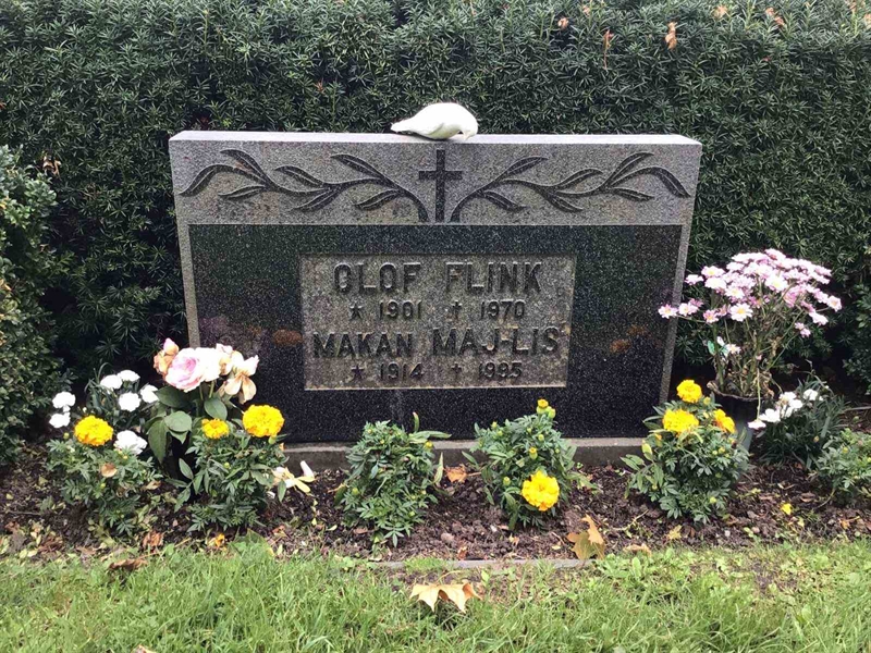 Hautatunnus: Kaga ny    31-32