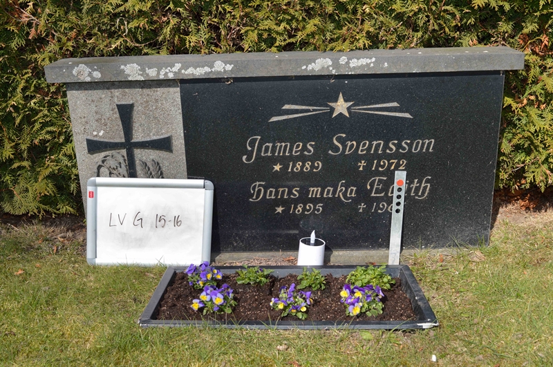 Grave number: LV G    15, 16