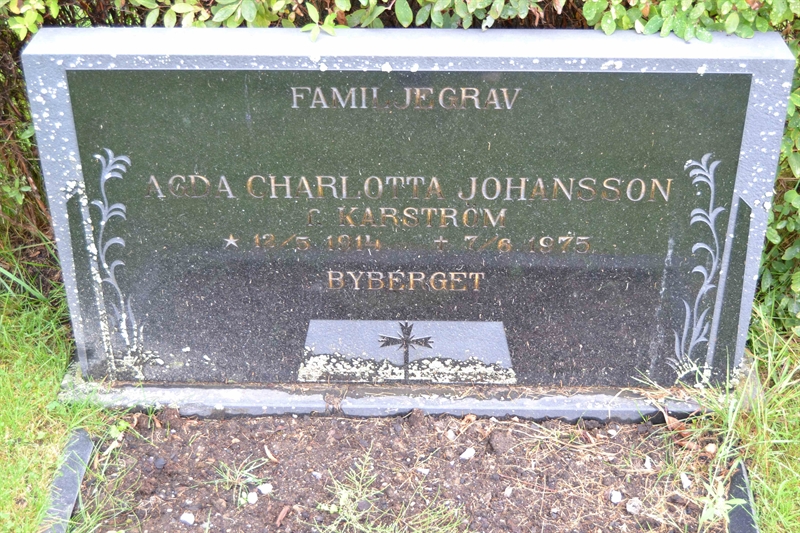 Grave number: 11 4   132-134