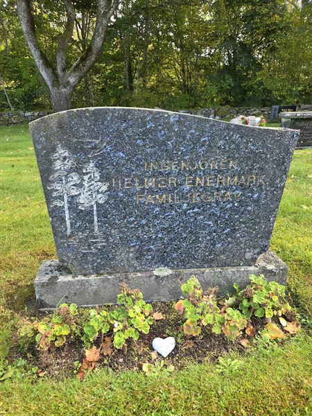 Grave number: T A E  1046-1049