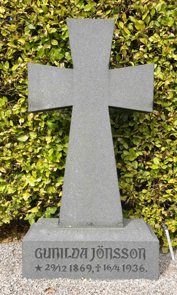 Grave number: 1 2B    56B, 57B