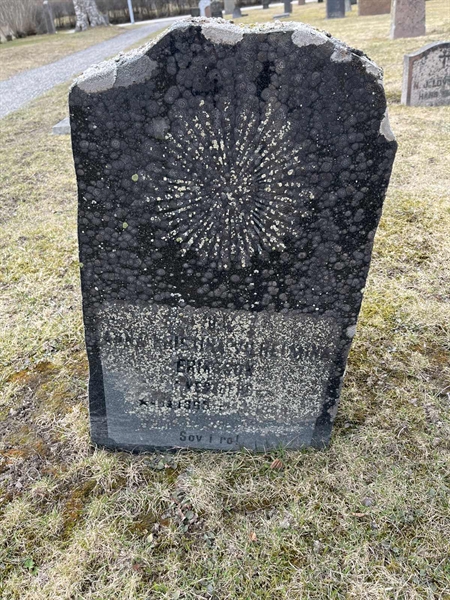 Grave number: 3 03     0G2402