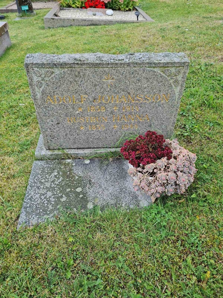 Grave number: F 02   395