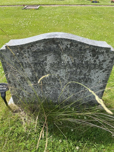 Grave number: 33 1   133-134