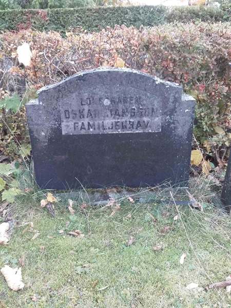 Grave number: NO 09    33