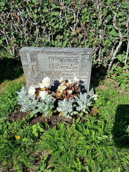 Grave number: 1 28   60
