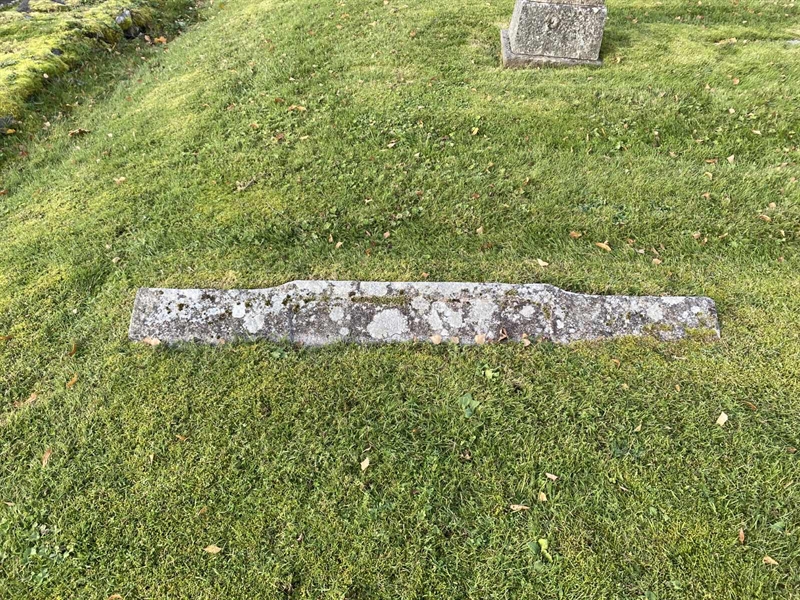 Grave number: 4 Ga 10    39-40