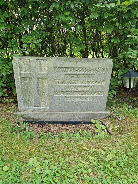 Grave number: 1 KV.4   225-227