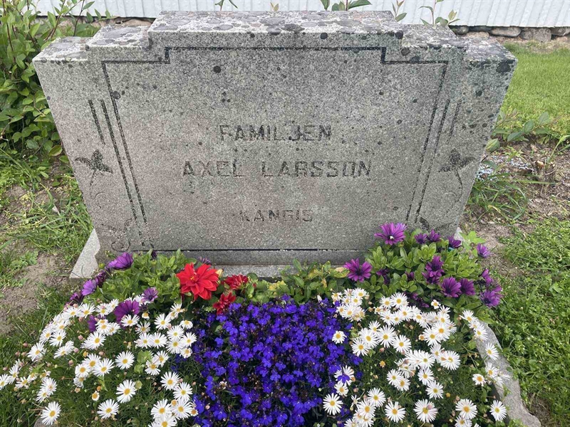 Grave number: 001 1   363