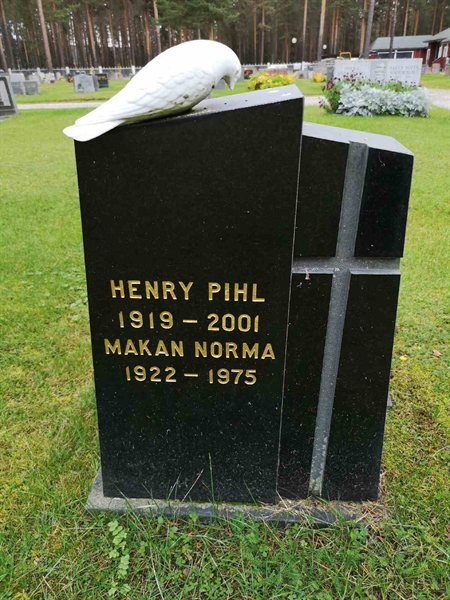 Grave number: VLM 11    26:1-2