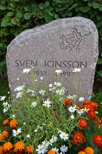 Grave number: 12 2   178-179