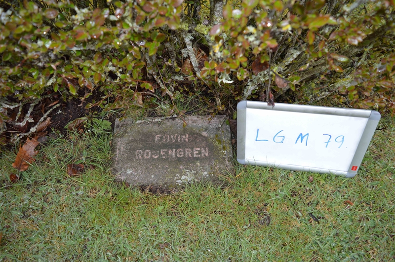 Grave number: LG M    79