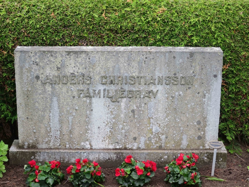 Grave number: HÖB 64     8