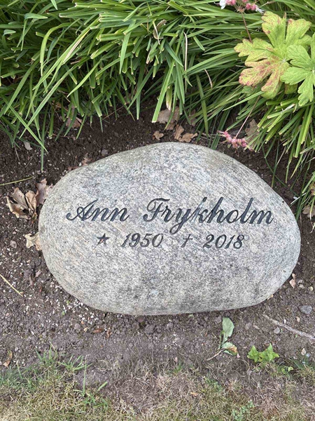 Grave number: G 10   219