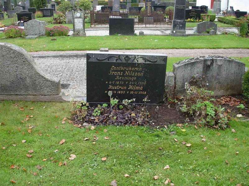 Grave number: HK G    50, 51