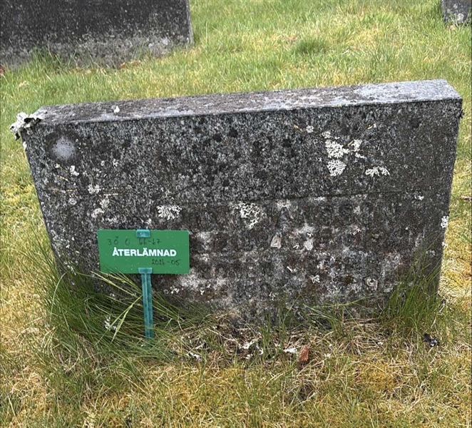 Hautatunnus: 3 Ö O    66-67