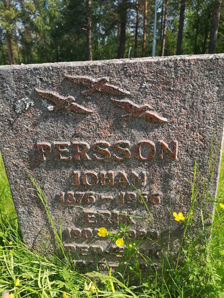 Hautatunnus: NK 03    17