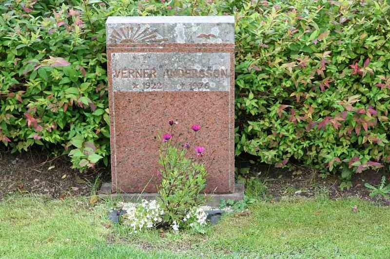 Gravnummer: F Ö C   121