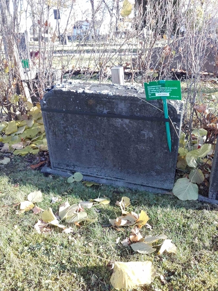 Grave number: NO 23   286