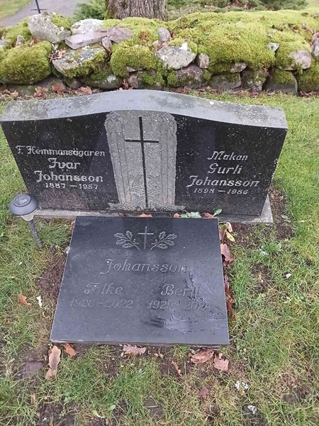 Hautatunnus: 1 1    3, 4