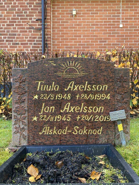 Grave number: 1 24     40