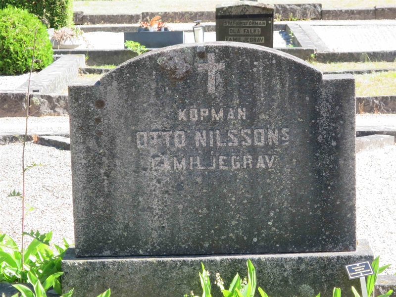 Grave number: HÖB 12   363