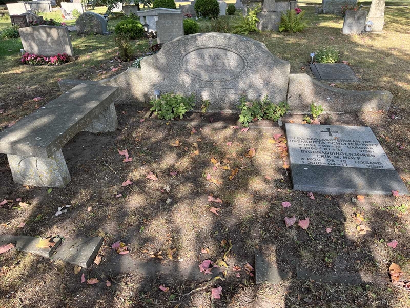 Grave number: Ö 07    11.A-C