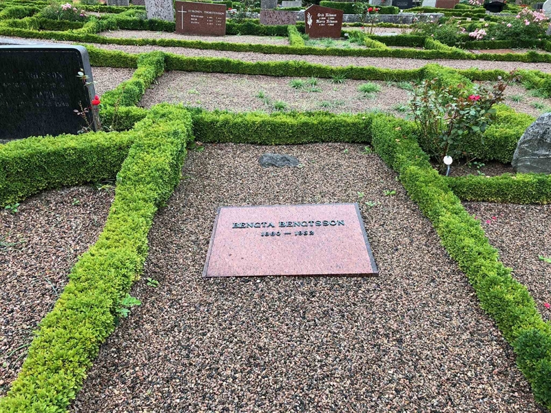 Grave number: Kå 25     8