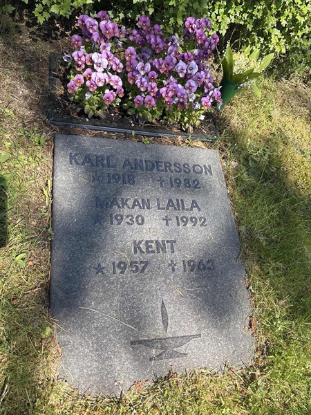 Grave number: 1 NH   198