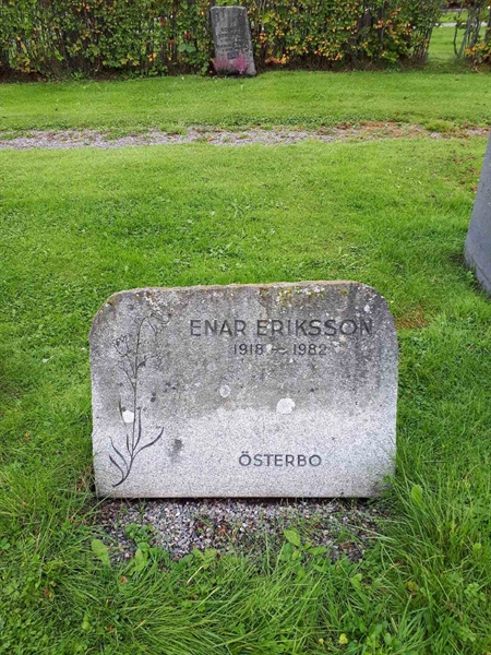 Hautatunnus: NK F B  1040