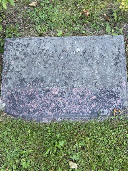 Grave number: 1 R   389C