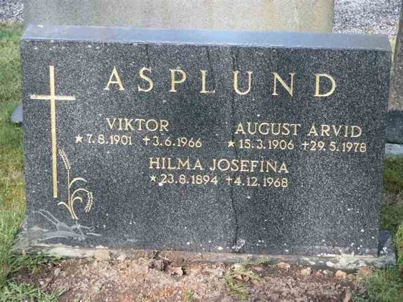 Grave number: 1 GA 04 356-358