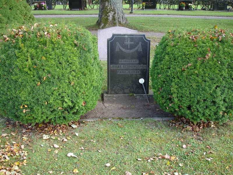 Grave number: HK C   229, 230, 231