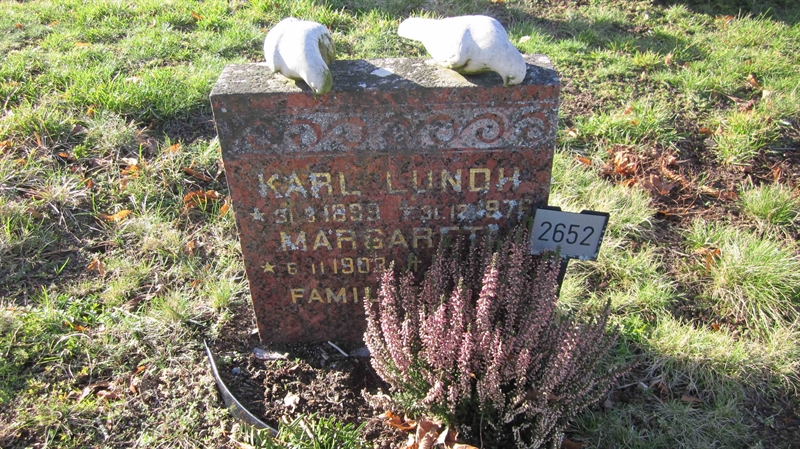 Grave number: KG G  2652, 2653