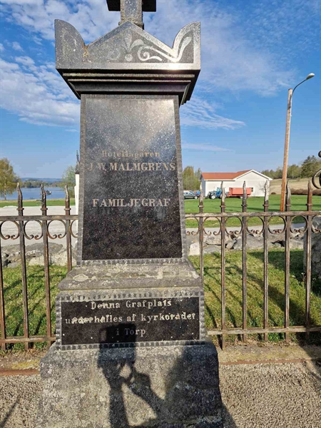 Grave number: 501 01 108-110