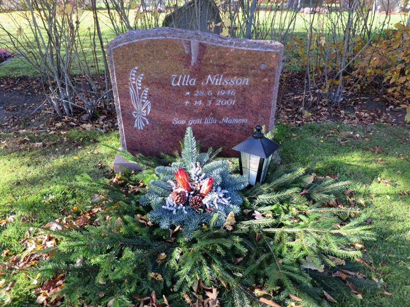 Grave number: HNB III    28