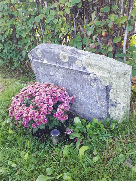 Gravnummer: NK F B   162